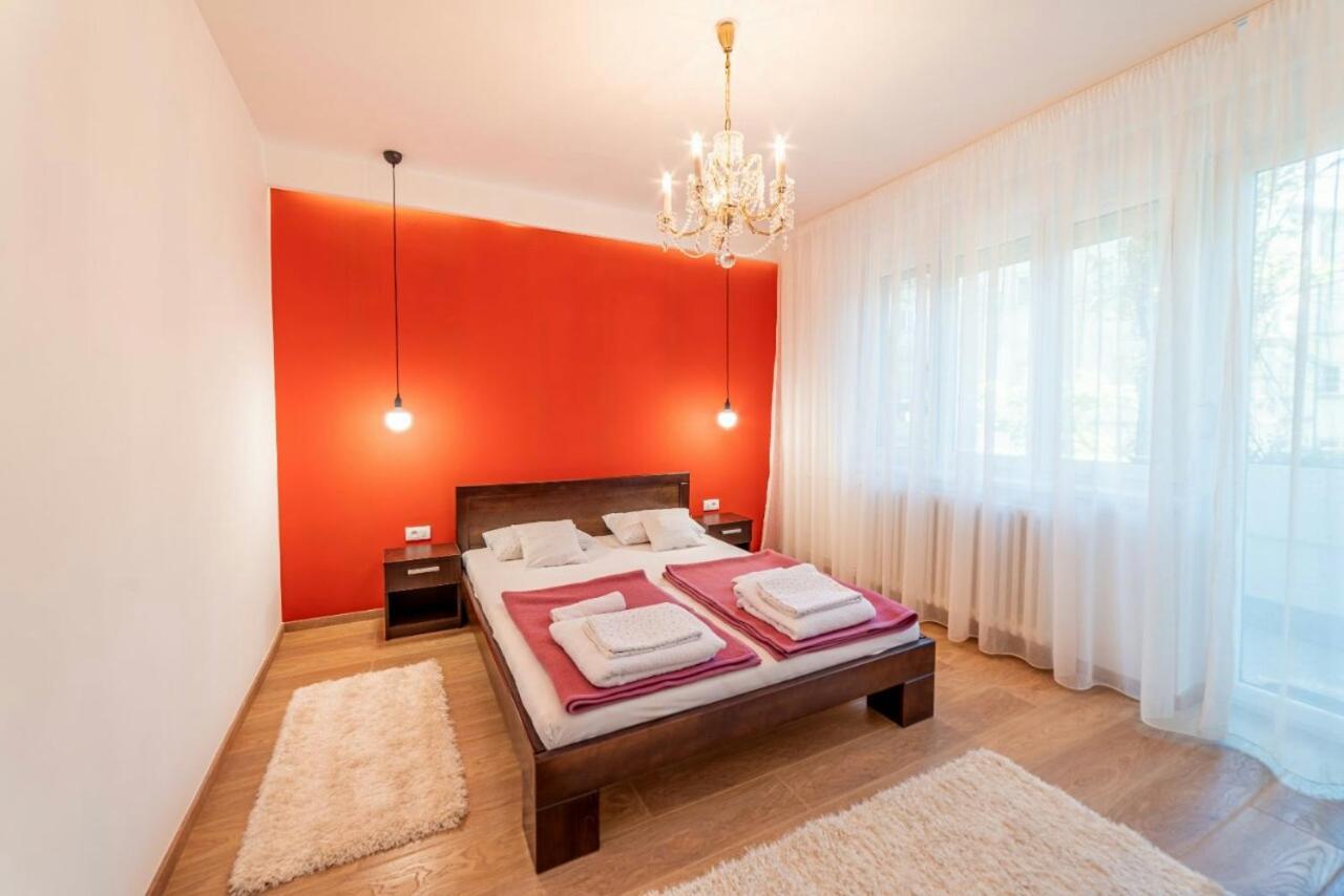 Apartman Danube Lux Daire Novi Sad Dış mekan fotoğraf