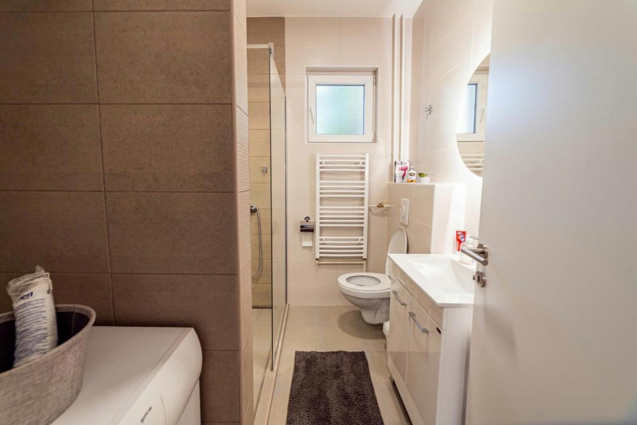 Apartman Danube Lux Novi Sad Dış mekan fotoğraf