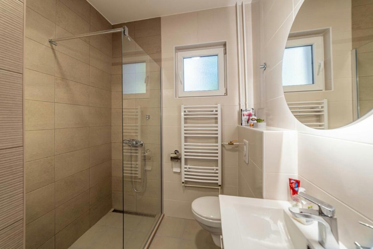 Apartman Danube Lux Novi Sad Dış mekan fotoğraf
