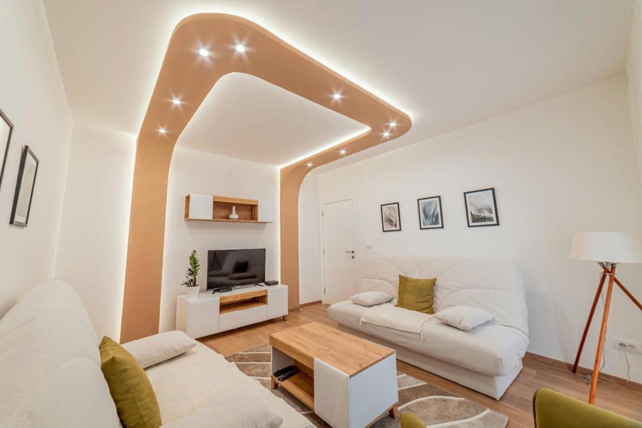 Apartman Danube Lux Novi Sad Dış mekan fotoğraf